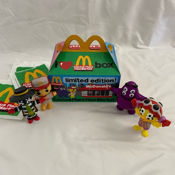 CPFM McDonalds Happy Meal Friends - Picture 13 of 14